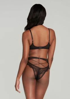 AGENT PROVOCATEUR Kiya Plunge Bra (Black) 8 AGENT PROVOCATEUR Kiya Plunge Bra (Black) -BLUEBELLA Sales Store agent provocateur kiya plunge bra black lace underwired luxury lingerie C