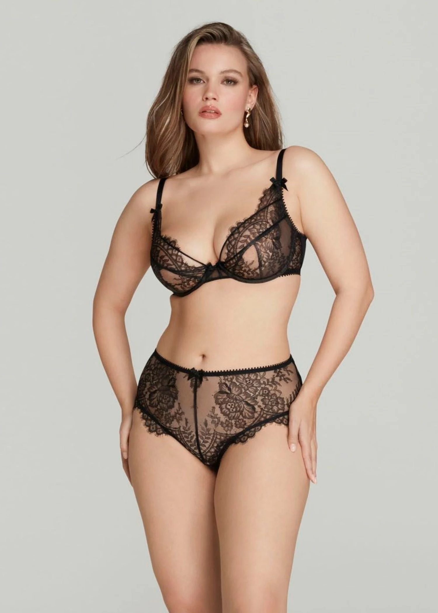 AGENT PROVOCATEUR Kiya Plunge Bra (Black) 4 AGENT PROVOCATEUR Kiya Plunge Bra (Black) - Image 4