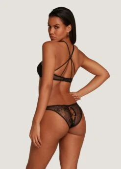 AGENT PROVOCATEUR Vallentina High Neck Underwired Bra (Black) 6 AGENT PROVOCATEUR Vallentina High Neck Underwired Bra (Black) -BLUEBELLA Sales Store agent provocateur vallentina high neck underwired cross neckbra black lace luxury lingerie C