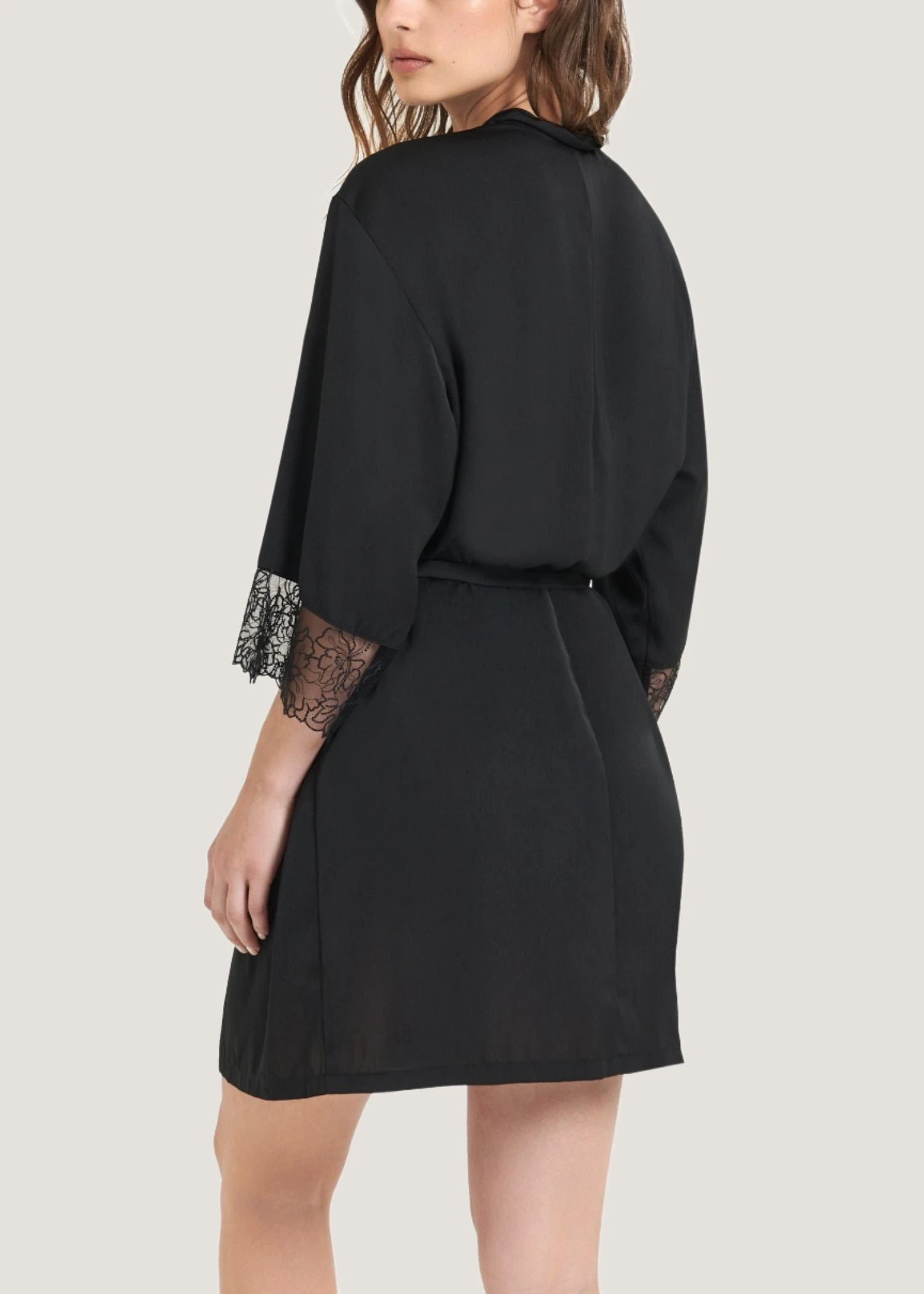 BLUEBELLA Alanna Kimono (Black) 3 BLUEBELLA Alanna Kimono (Black) - Image 3