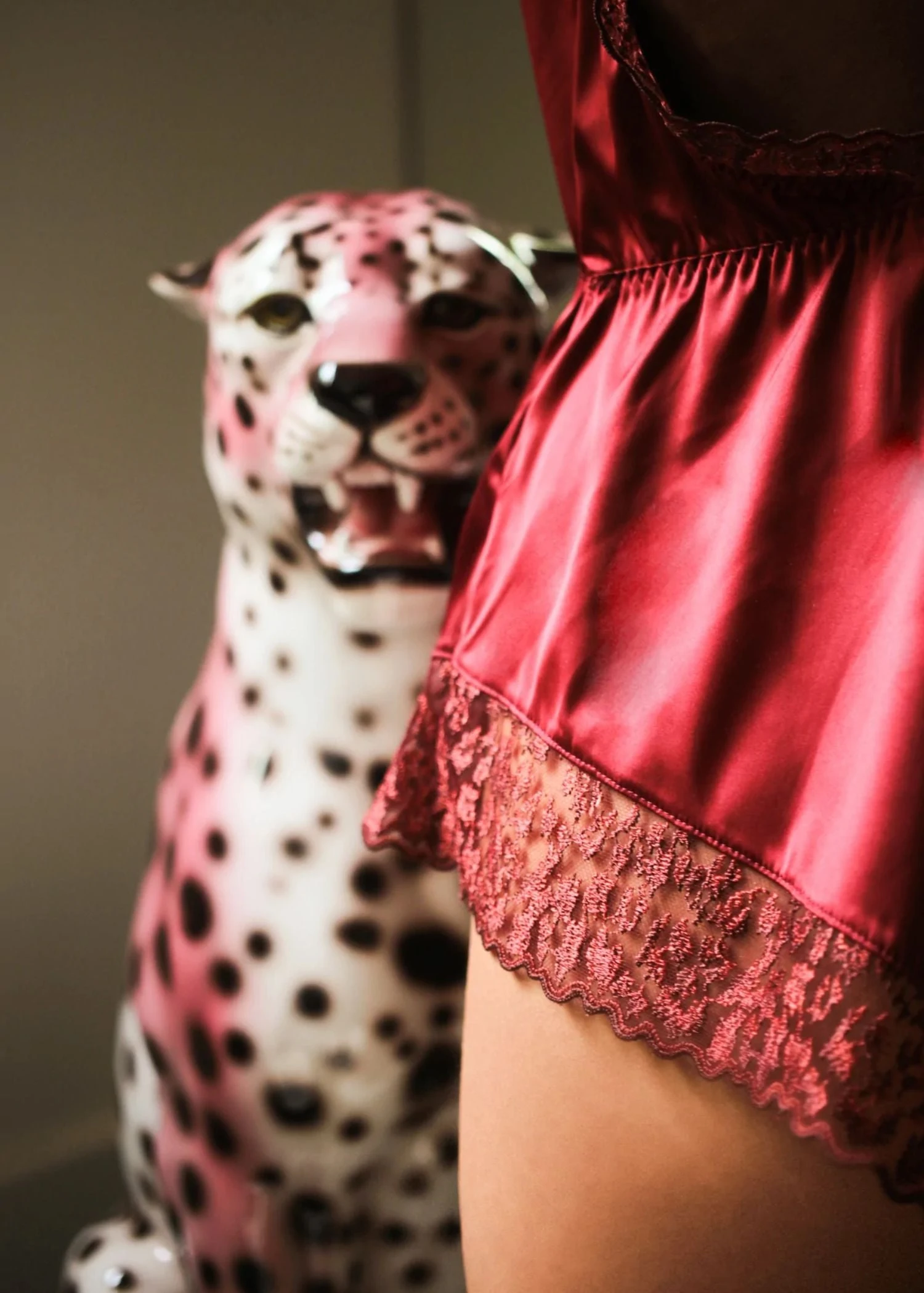 Lola Teddy (Red Leopard) 6 Lola Teddy (Red Leopard) - Image 6